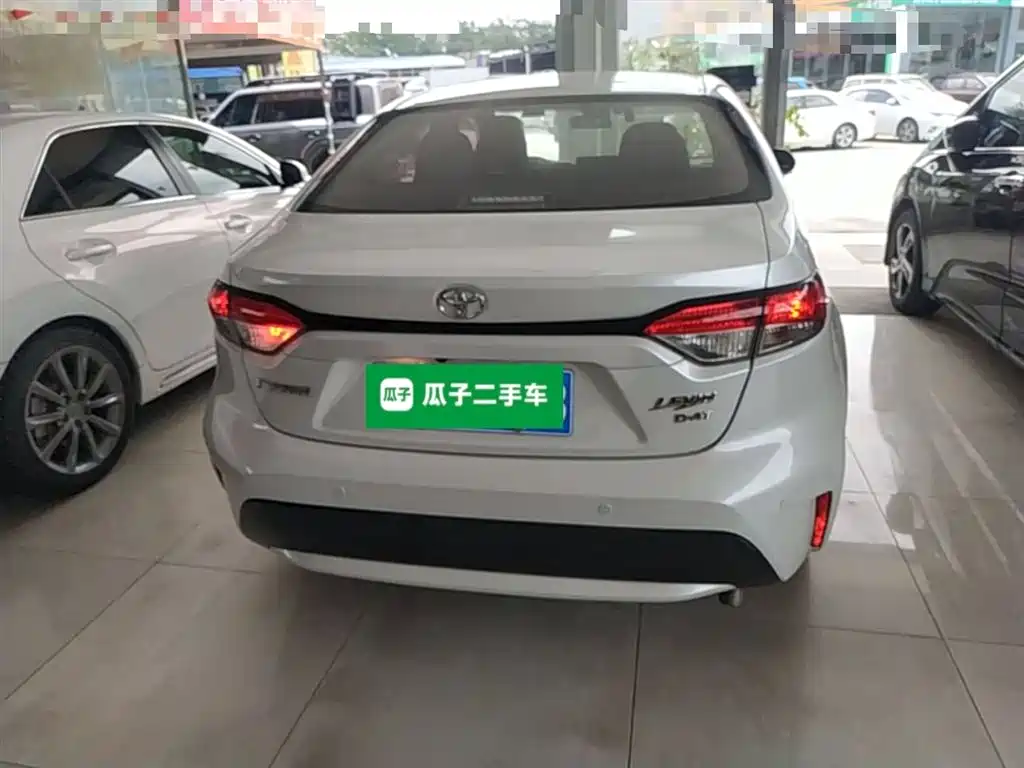 Toyota Levin 2021 185T CVT Luxury Edition фото 6