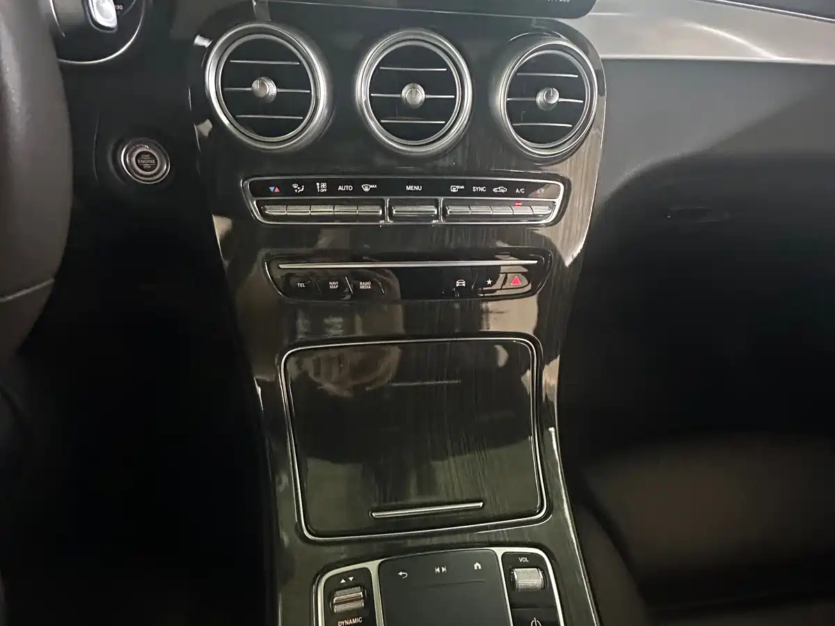 Mercedes-Benz GLC 2022 Facelift II GLC 260 L 4MATIC Sport Model фото 16