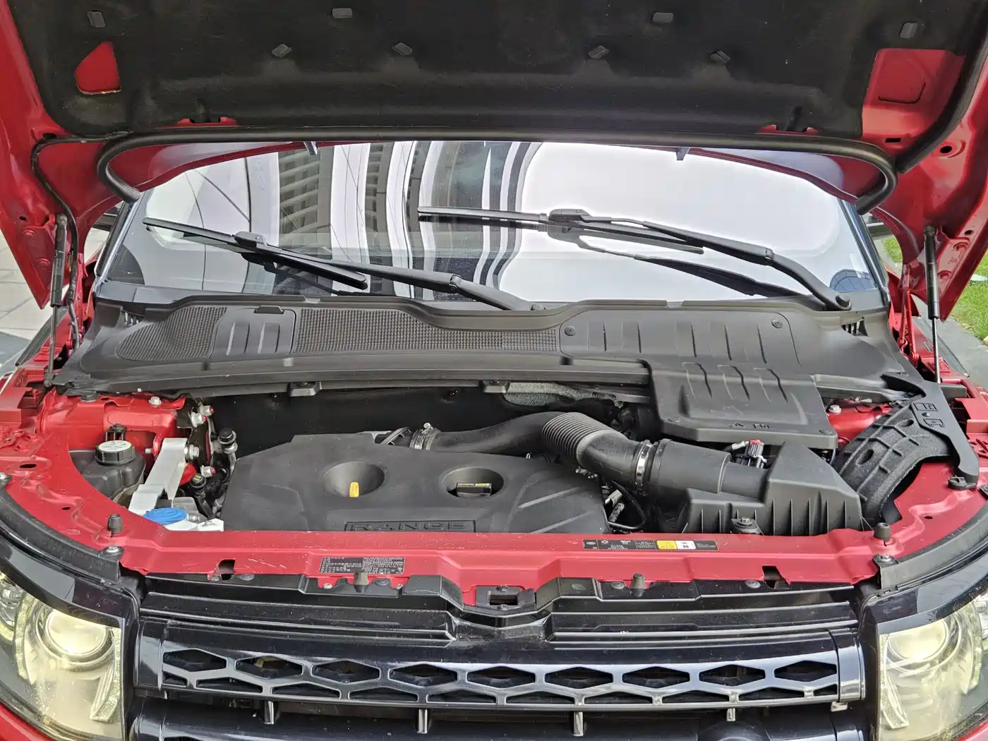 Land Rover Range Rover Evoque (Import) 2014 2.0T 5-door Brilliance Sport фото 10