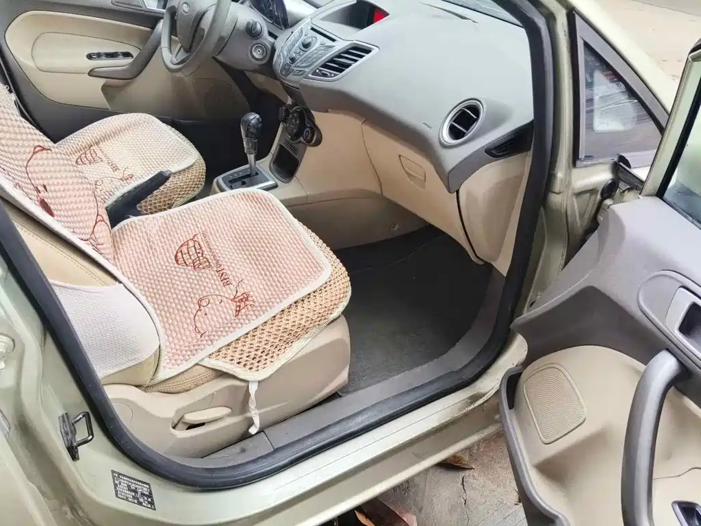 Ford Fiesta 2012 2011 Sedan 1.5L Automatic Fashion