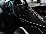 Фото 15 - Lamborghini Aventador