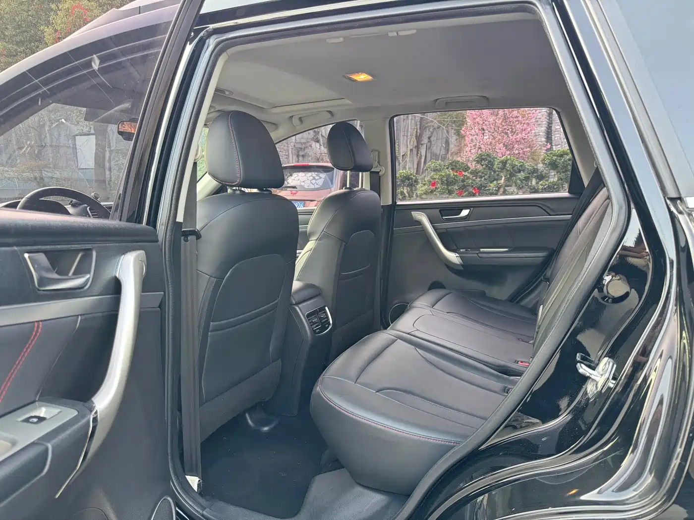 Haval M6 2018 Facelift 1.5T DCT 2WD Elite Edition фото 6