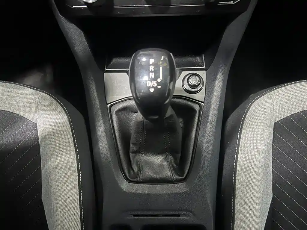 Volkswagen Tharu 2026 New Sharp 1.5L Advance Edition фото 13