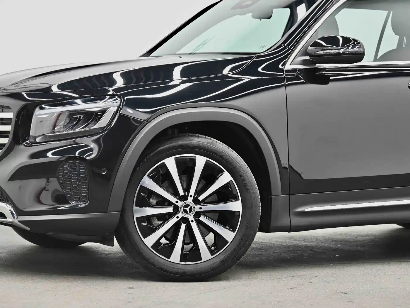 Mercedes-Benz GLB 2024 Facelift GLB 220 Style фото 29