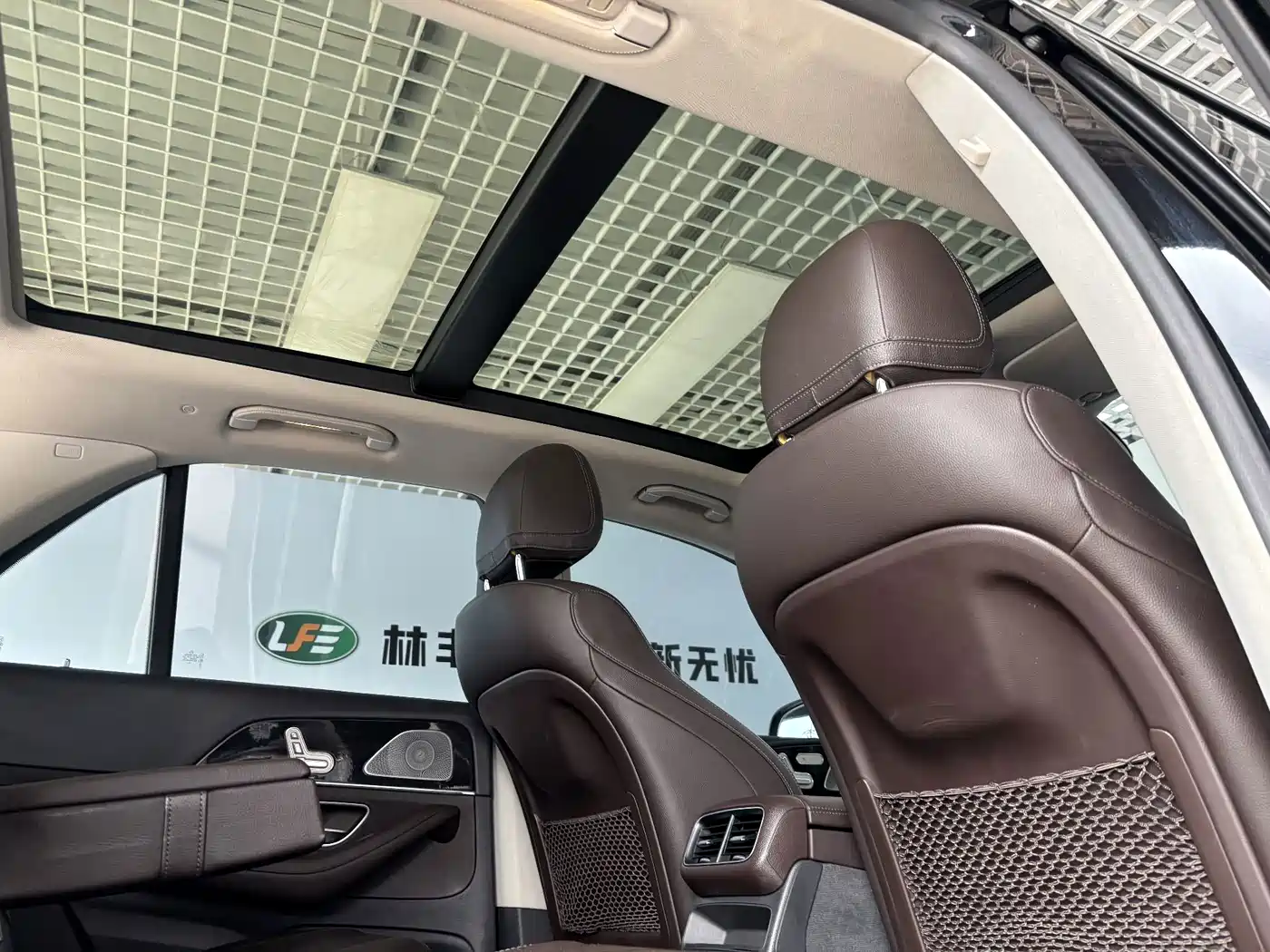 Mercedes-Benz GLE, миниатюра 28