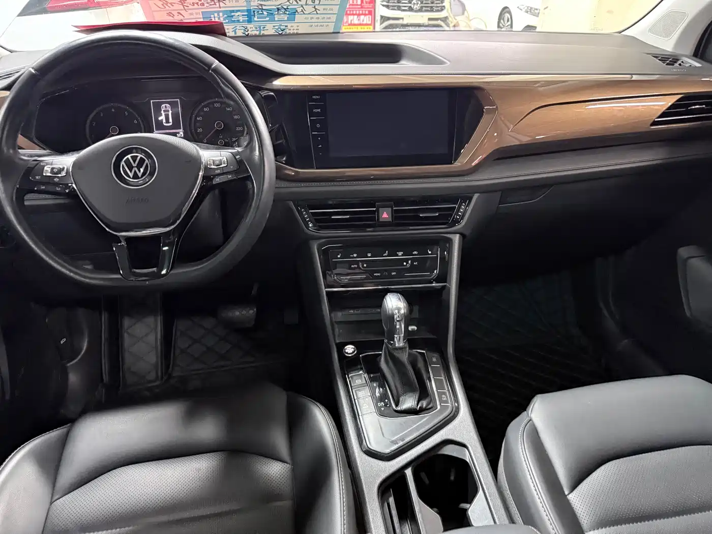 Volkswagen Tharu 2021 280TSI 2WD Luxury Plus фото 13