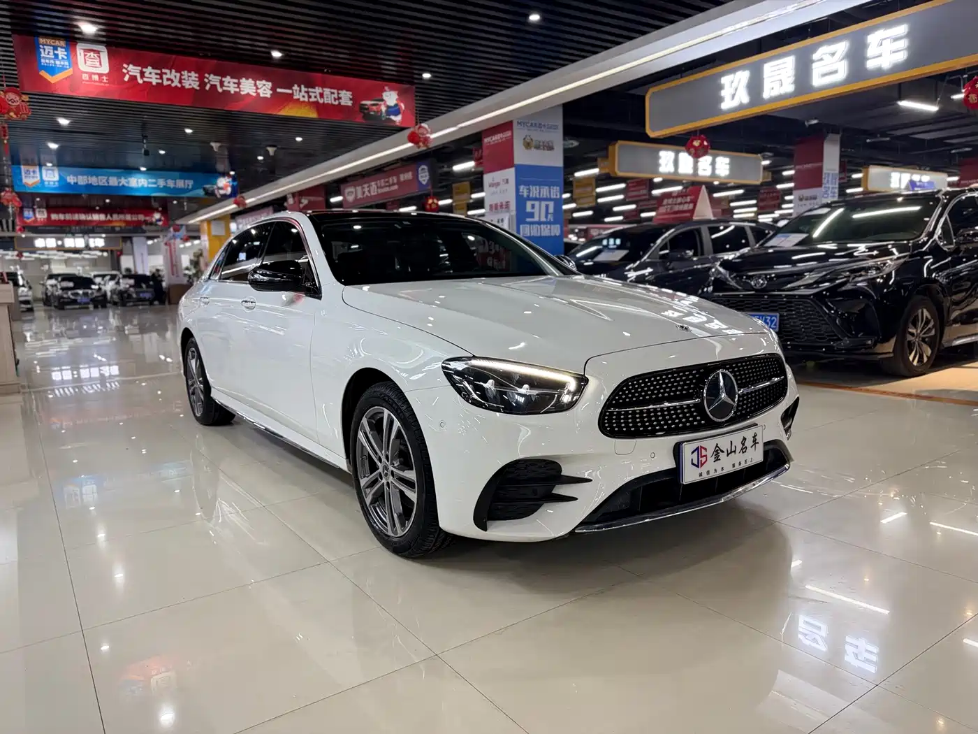  E CLASS