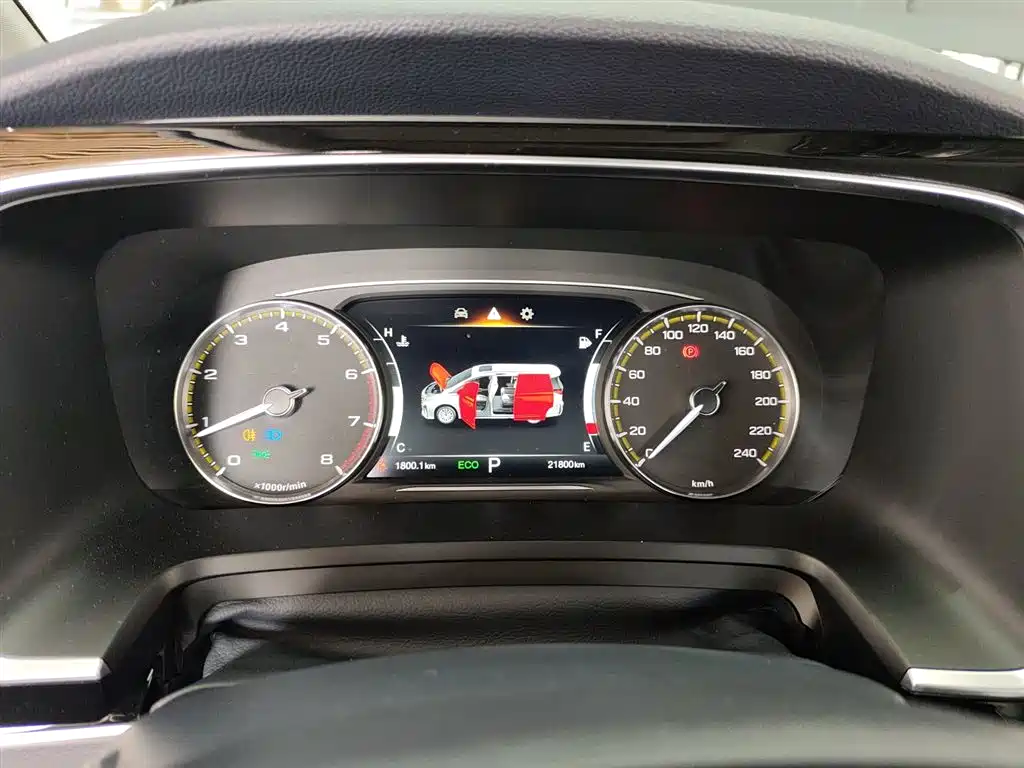 GAC Trumpchi Trumpchi M8 2023 Leading Series 390T Premium Edition фото 8