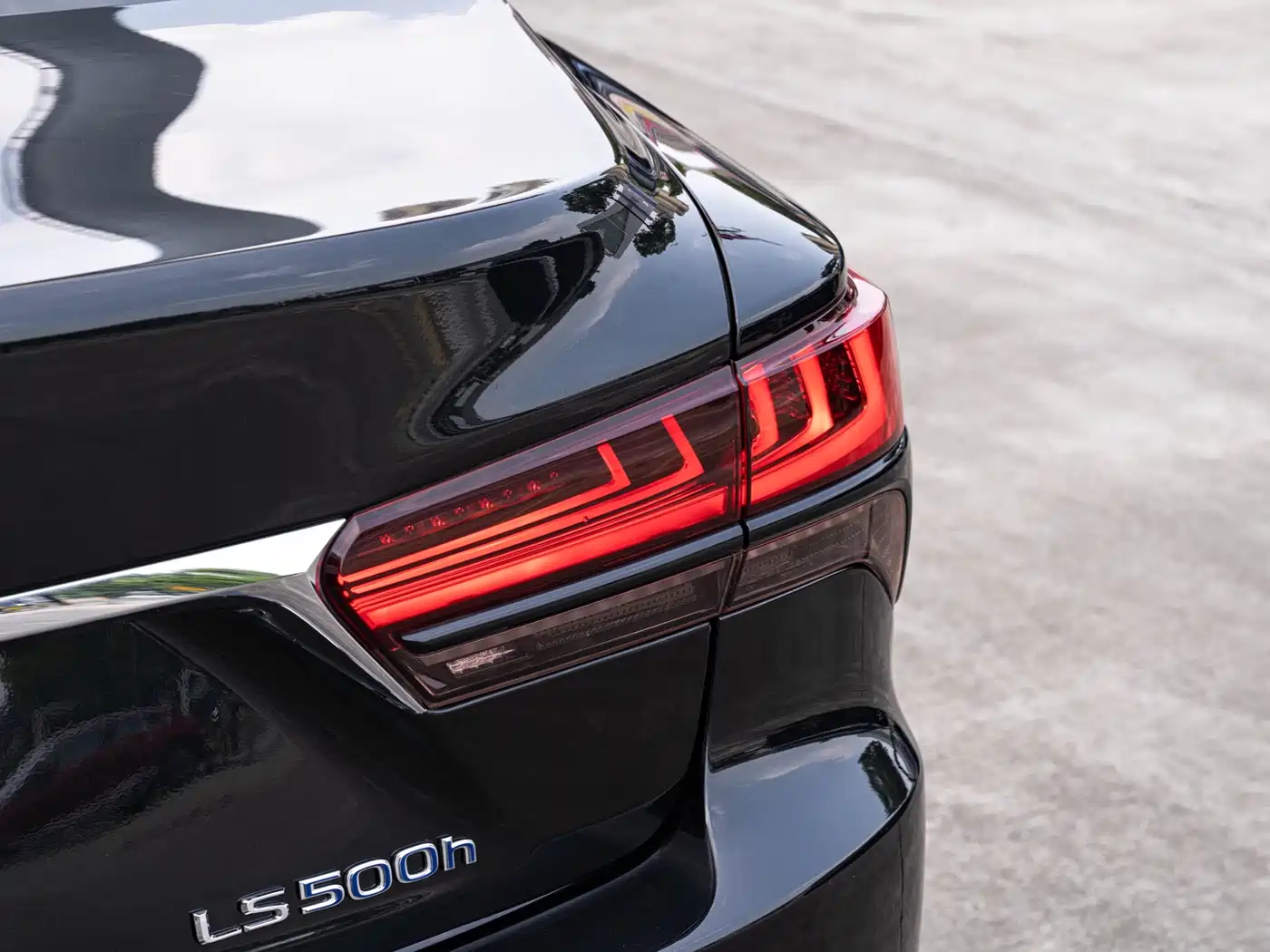 Lexus LS 2022 2021 500h Excellence Edition