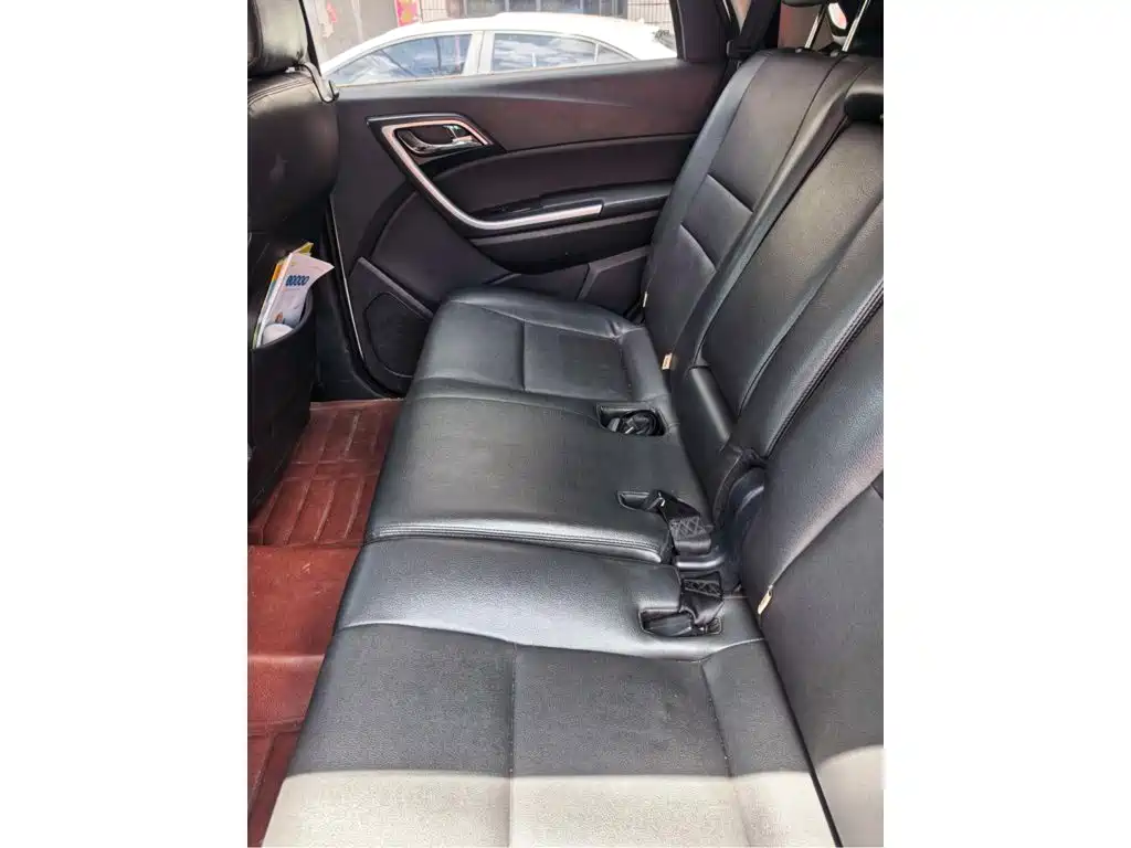 Jiangling Yusheng S350 2015 2014 2.4T Auto 2WD Diesel Luxury Sunroof 5-seater