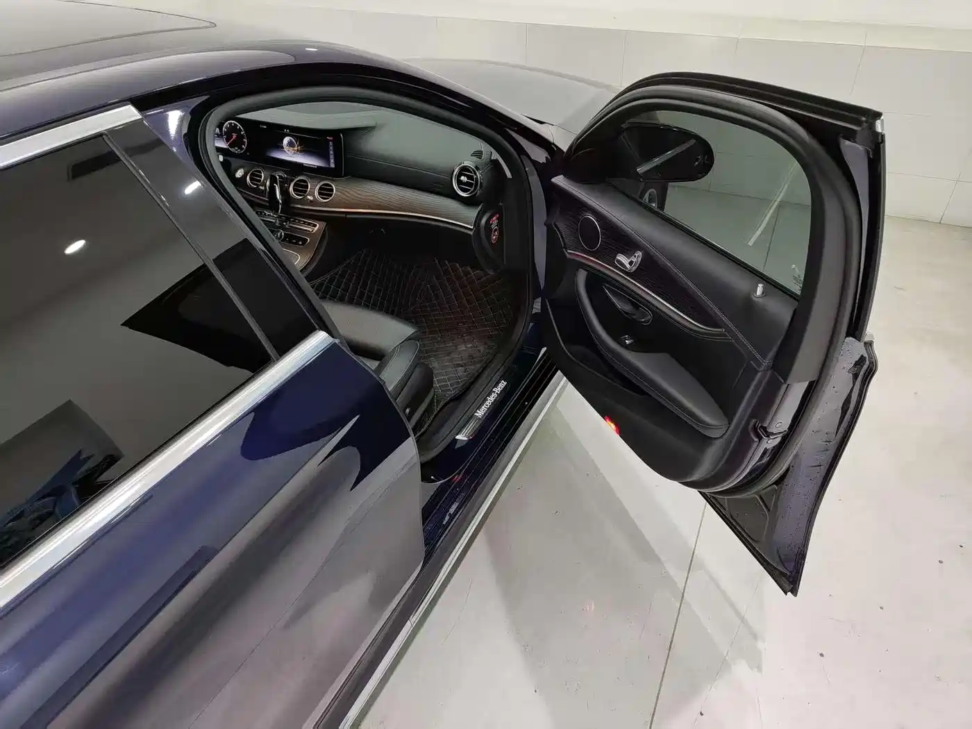 Mercedes-Benz E-Class 2019 E 260 L Sport фото 7