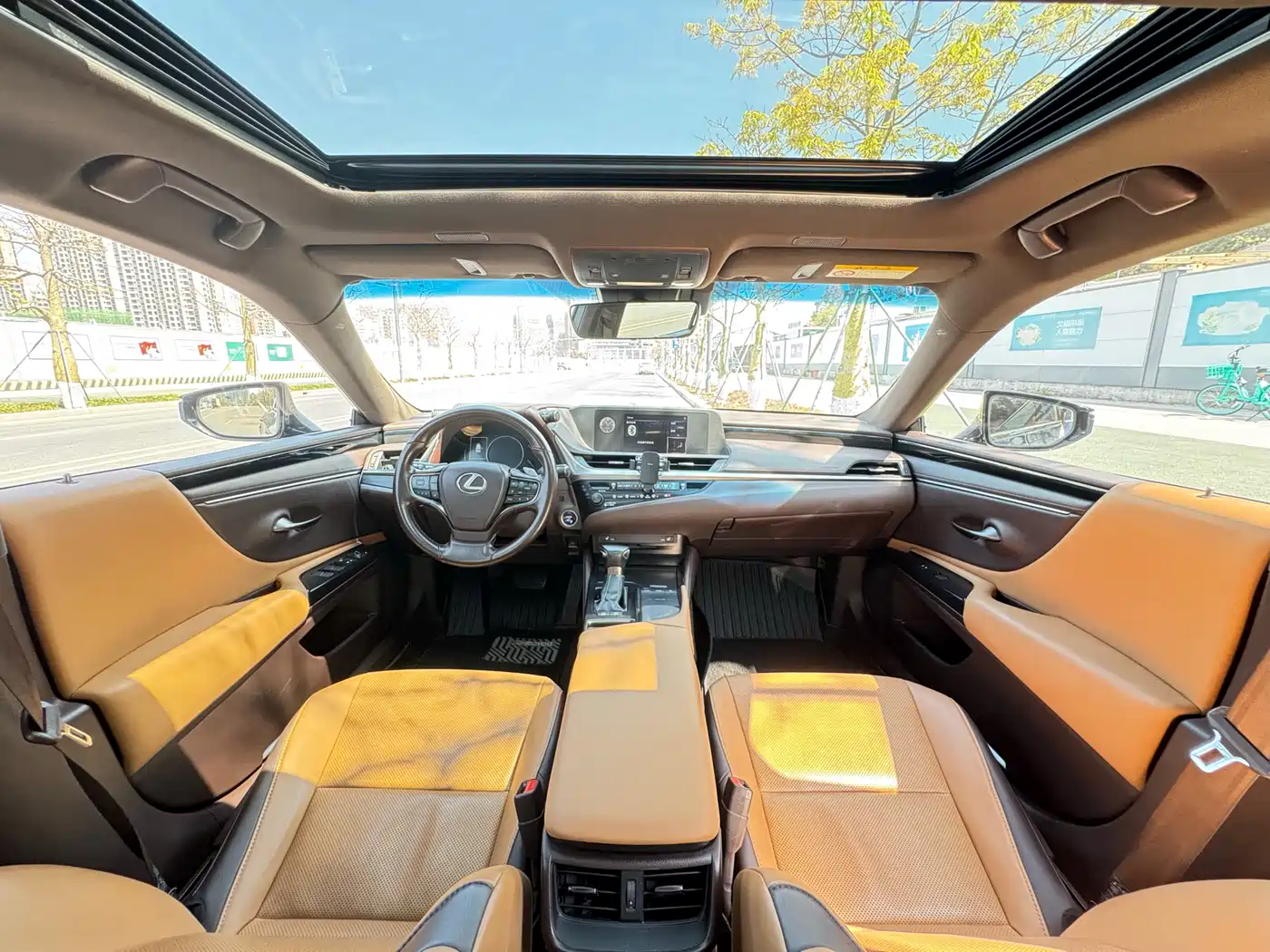 Lexus ES 2020 Model 300h Excellence Edition China V фото 11