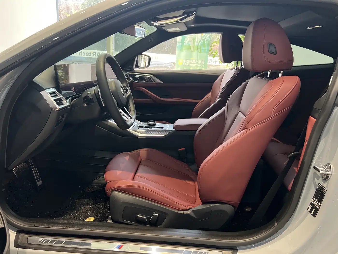 BMW 4 Series 2024 430i M Sport Shadow Edition фото 14