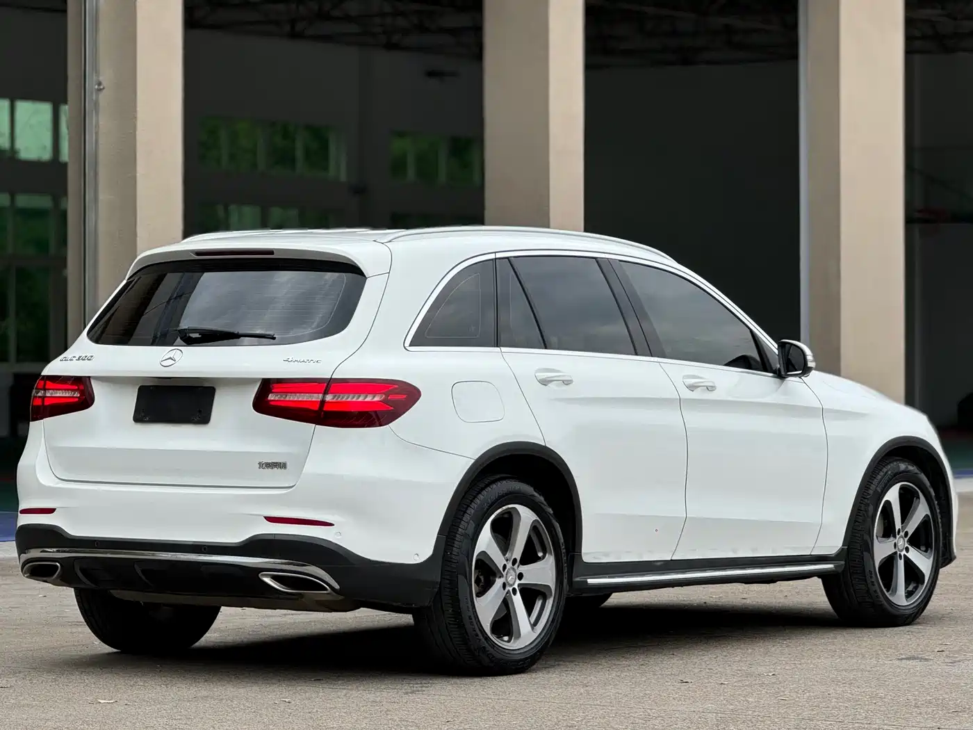 Mercedes-Benz GLC 2016 GLC 300 4MATIC Dynamic фото 6