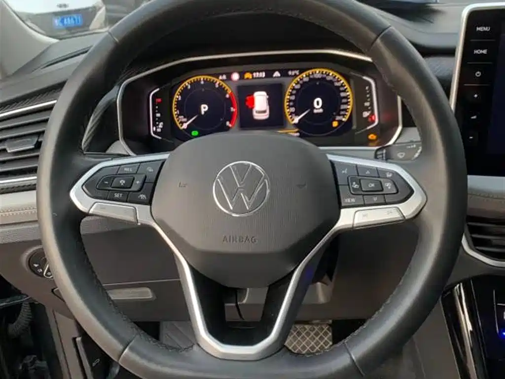Volkswagen Tayron 2023 280TSI 2WD Luxury Plus Advanced Edition фото 13