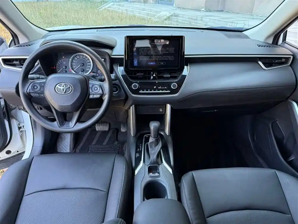 Toyota Corolla Cross 2022 2.0L Luxury Edition фото 10