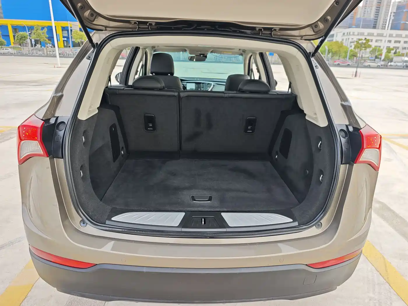 Buick Envision Plus 2018 20T 2WD Leading фото 17