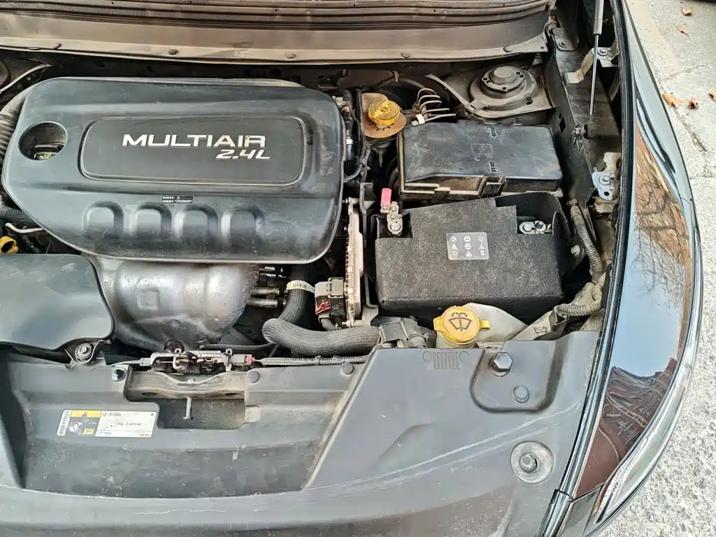 Jeep Cherokee (Import) 2015 2014 2.4L Luxury