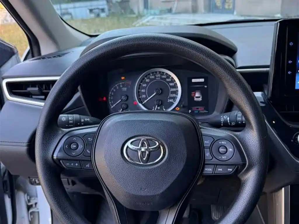 Toyota Corolla Cross 2022 2.0L Luxury Edition фото 9