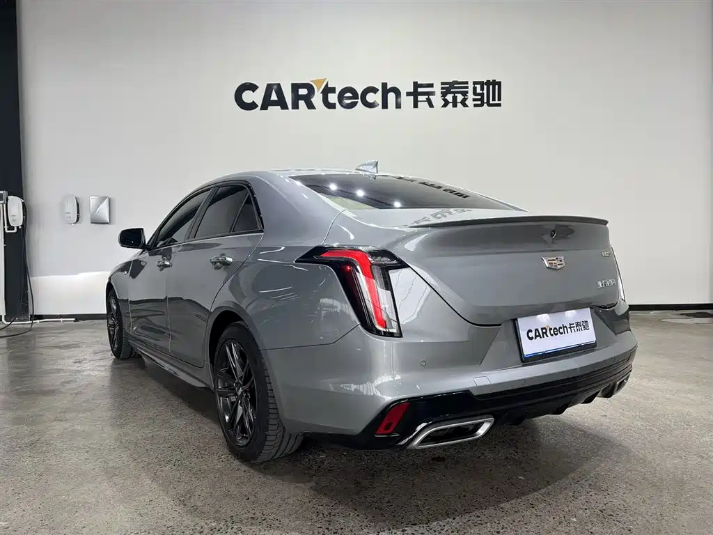 CADILLAC CT4