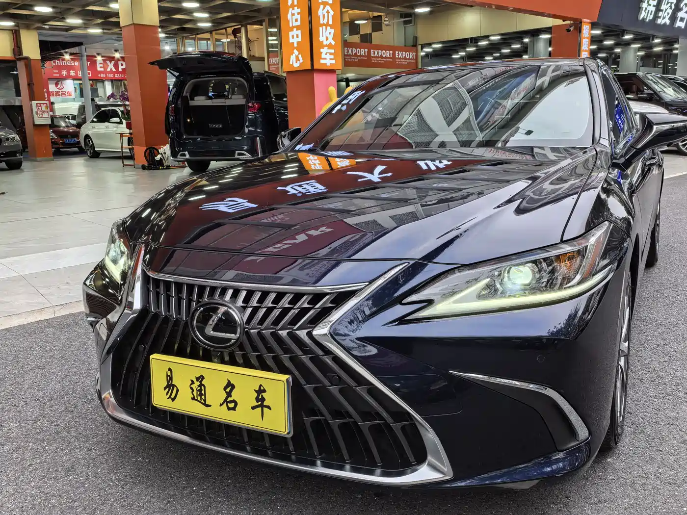 Lexus ES 2023 200 Excellence Edition фото 3