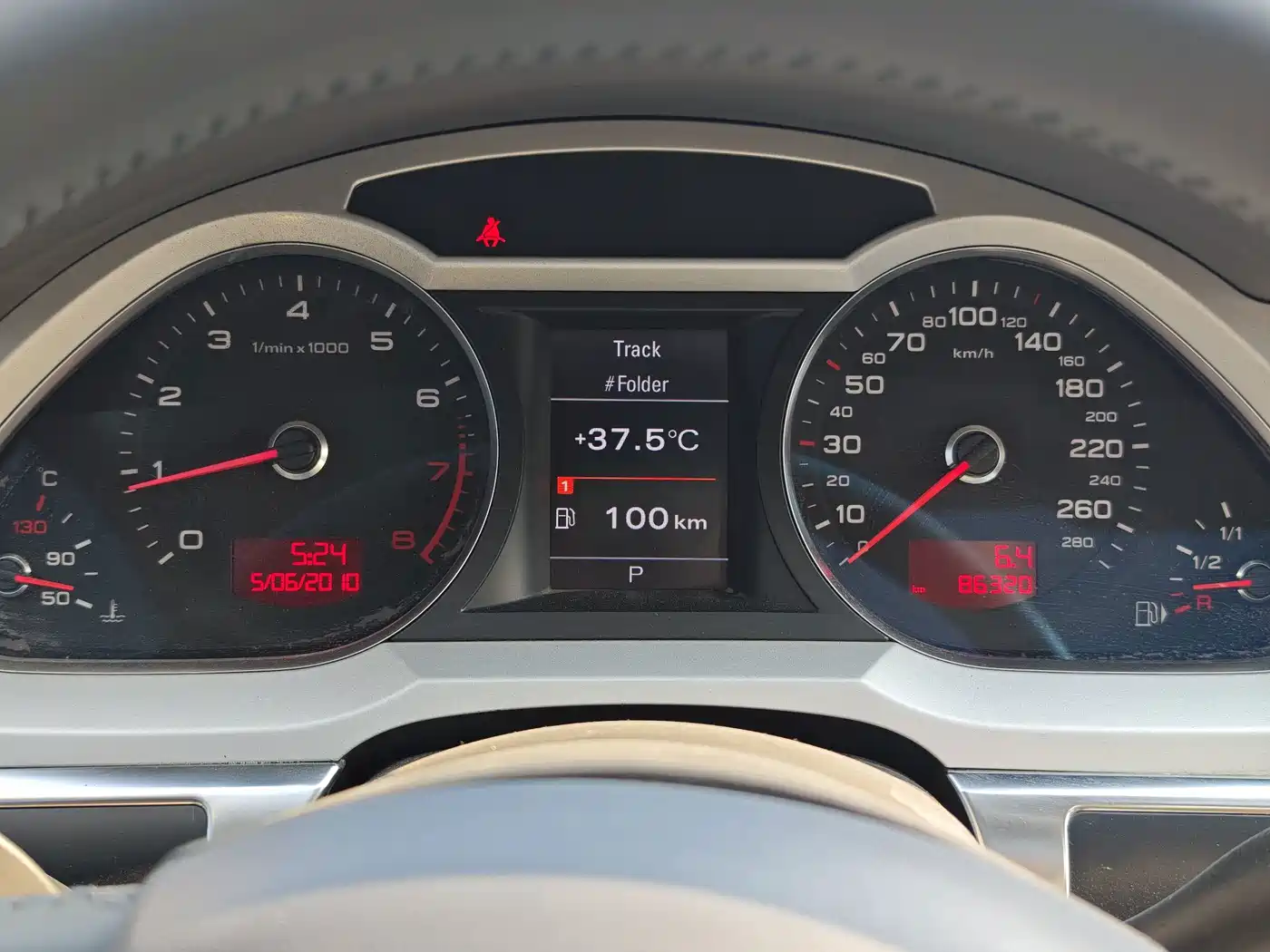 Фото 24 - Audi A6L