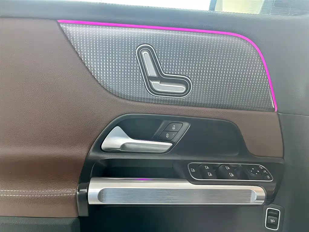 Mercedes-Benz GLB 2020 Facelift GLB 200 Dynamic фото 5
