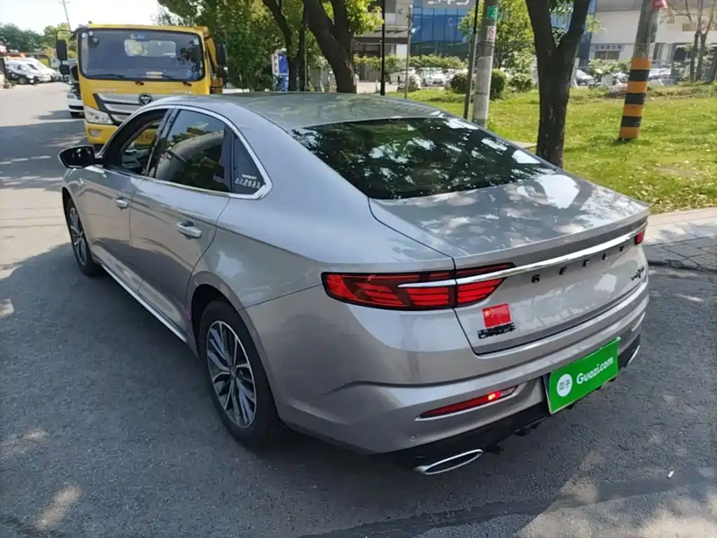 صورة 23 - Geely Preface