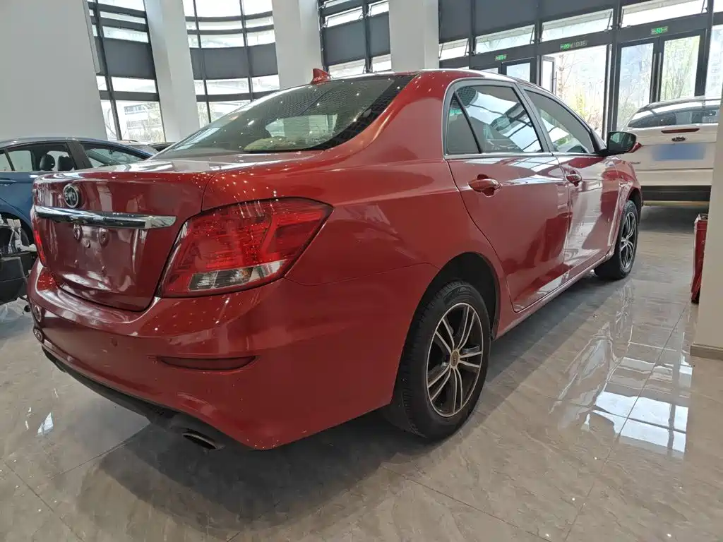 BYD Surui 2015 2015 1.5L Manual Comfort Model