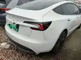 Photo 7 - Tesla Model 3