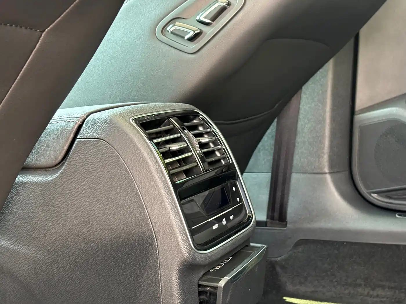 Volkswagen Magotan, миниатюра 15