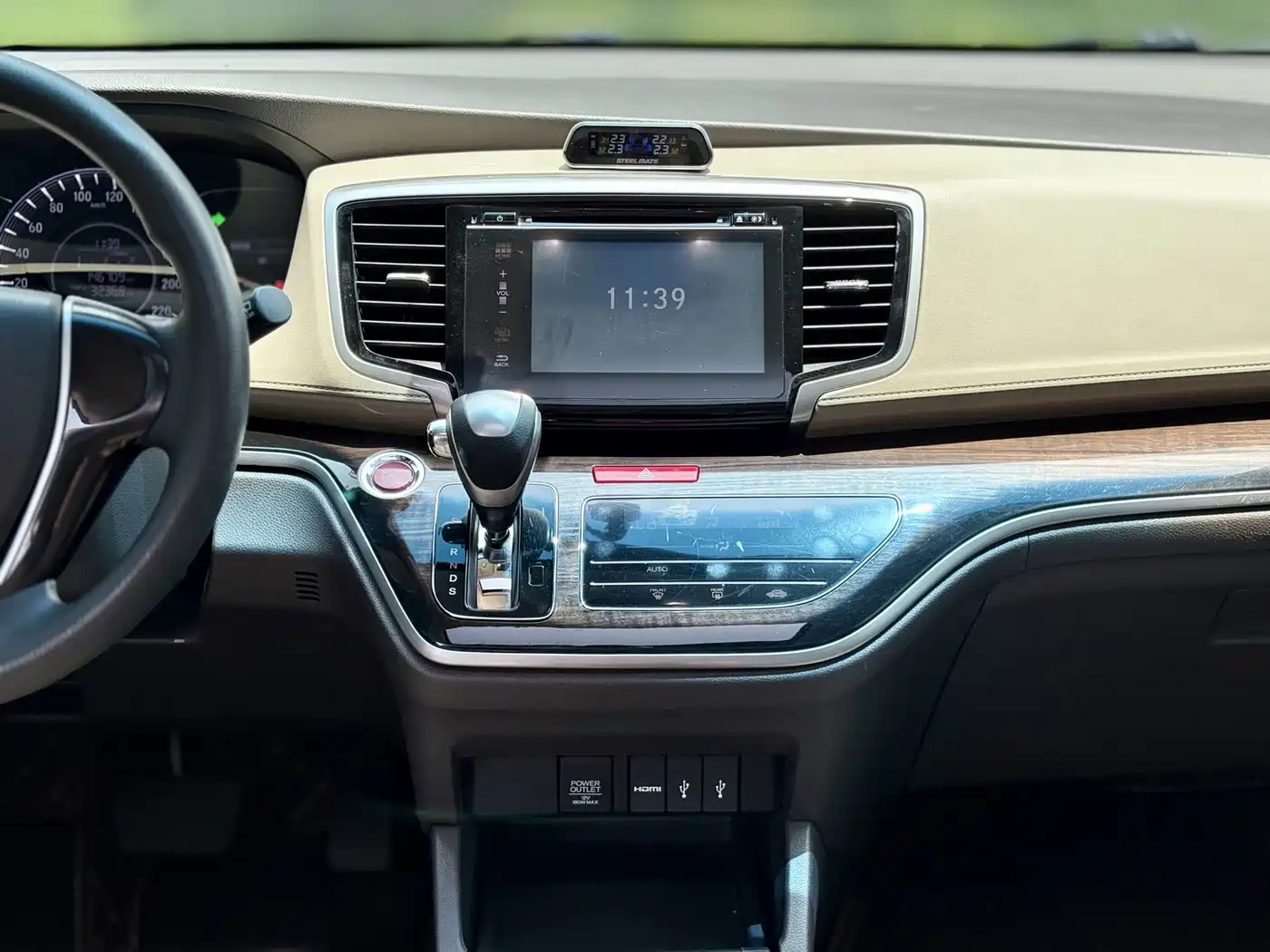Фото 9 - Honda Odyssey