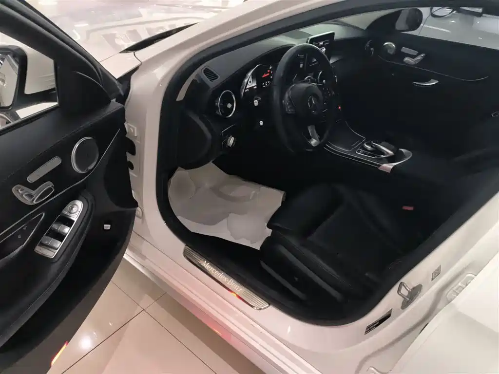 Mercedes-Benz C-Class 2018 C 200 L Sport Edition фото 16