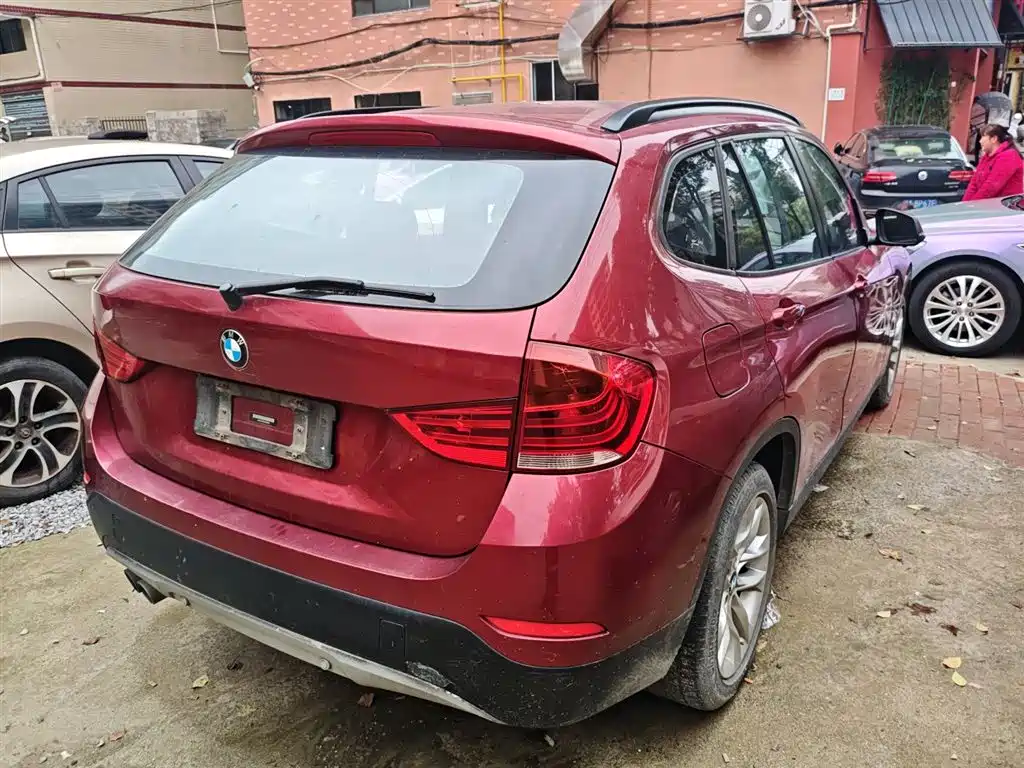 BMW X1 2015 Model sDrive18i Fashion Advanced Edition фото 5