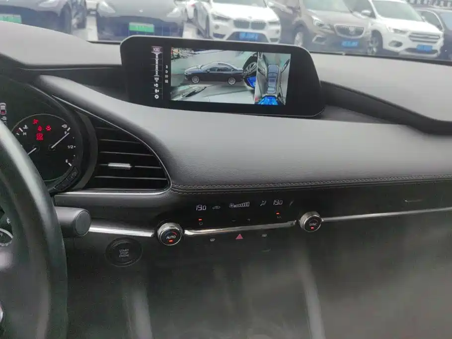 Mazda MAZDA3, миниатюра 13