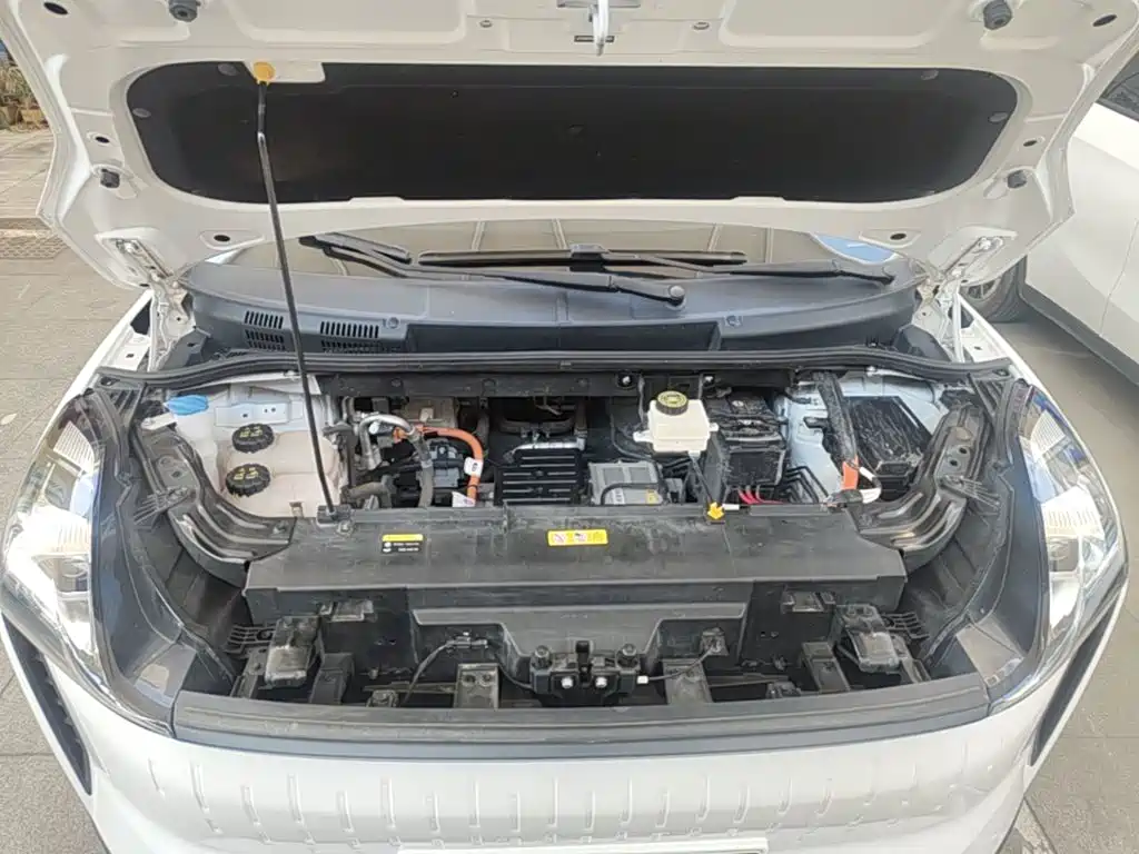 Besturn Bestune NAT 2024 2023 PRO Comfort Travel Battery Swap Edition 401km
