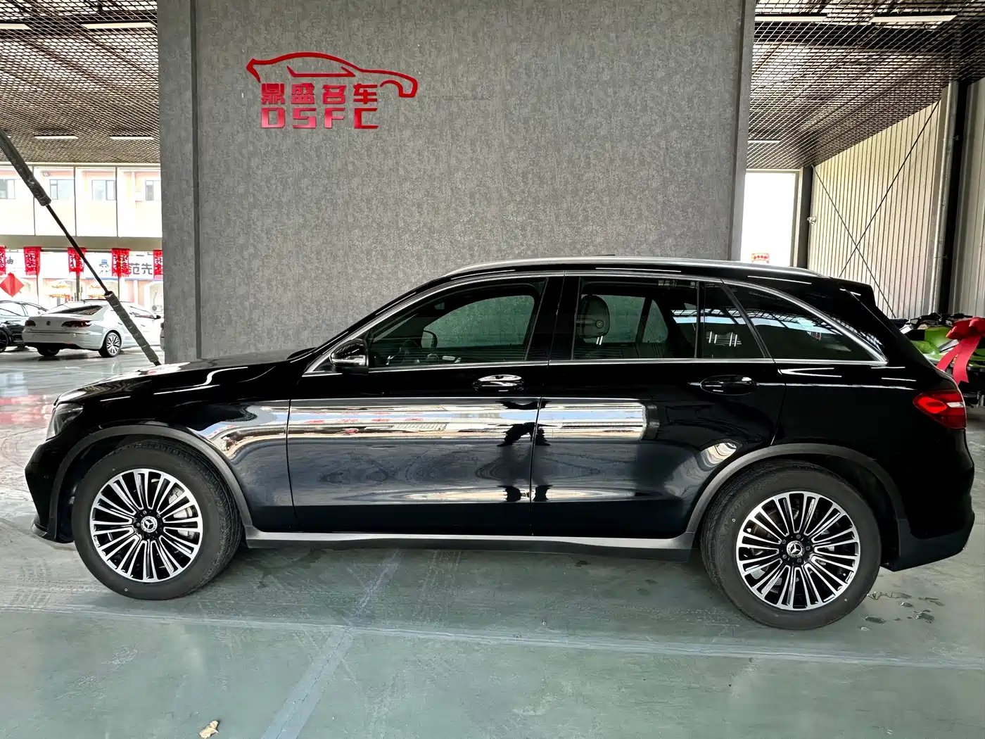 Mercedes-Benz GLC 2018 GLC 260 4MATIC Dynamic фото 4