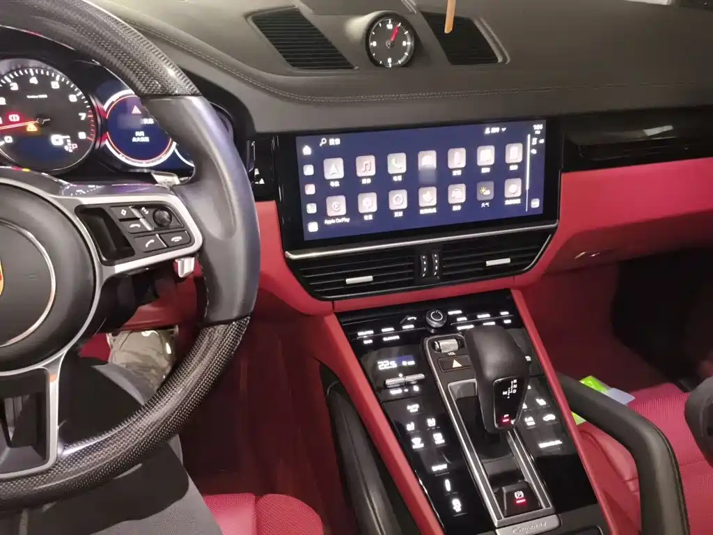 Photo 6 - Porsche Cayenne