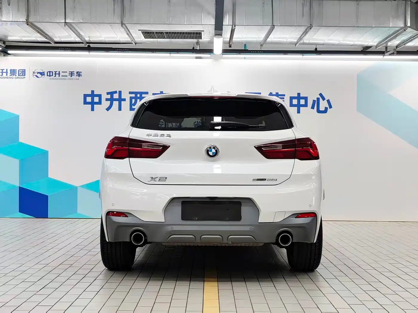 BMW X2 2020 sDrive25i Leading M Off-Road Package фото 22