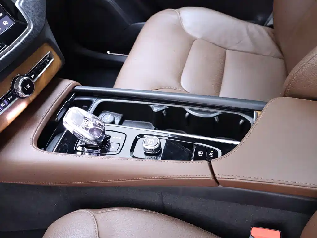 Volvo XC90 2024 2024 B6 Elegance Luxury 7-Seater