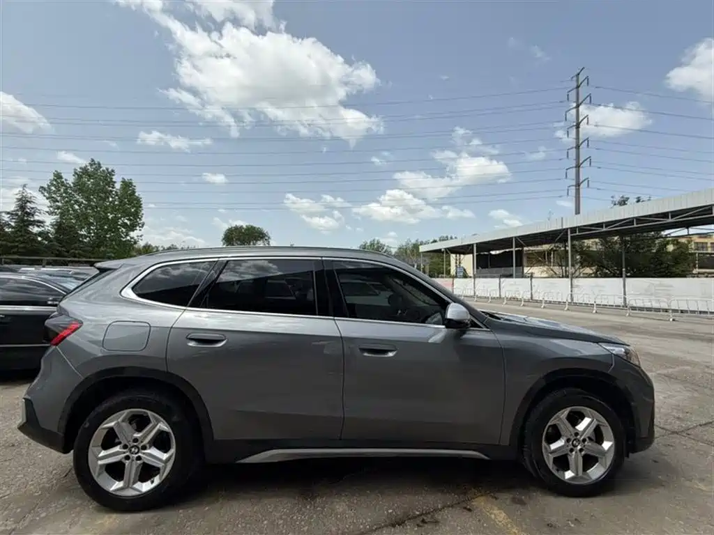 BMW X1 2023 sDrive20Li X Design Package фото 5
