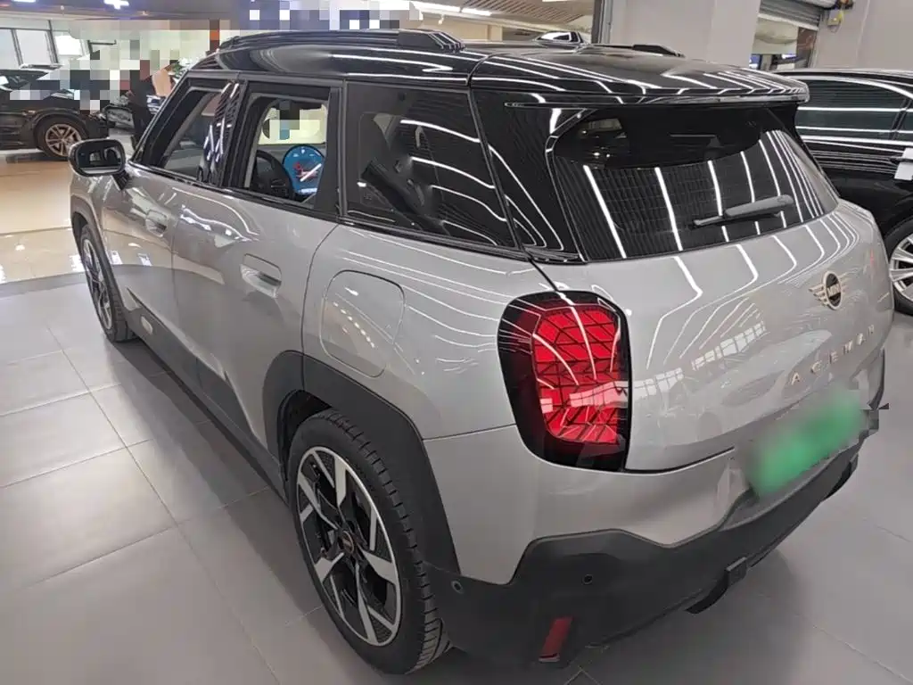 MINI Aceman 2025 2024 E Classic Edition