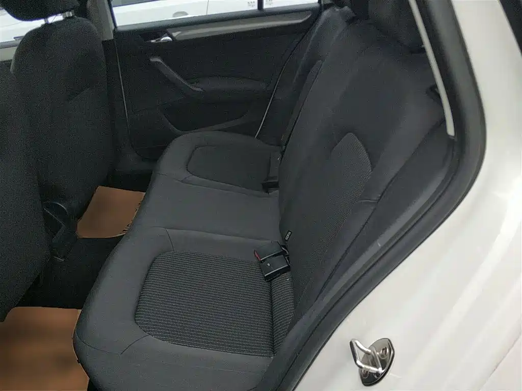 Volkswagen Santana 2017 Gran Santana 1.6L Auto Trendline фото 13