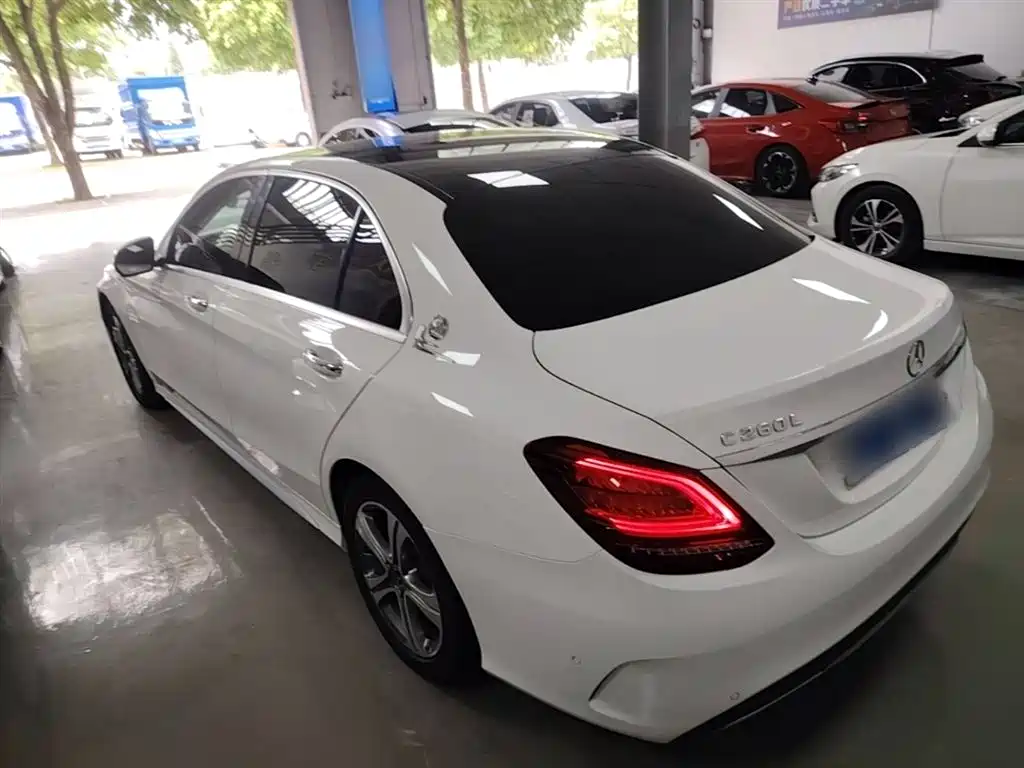 Mercedes-Benz C-Class 2020 Facelift C 260 L Sport фото 5