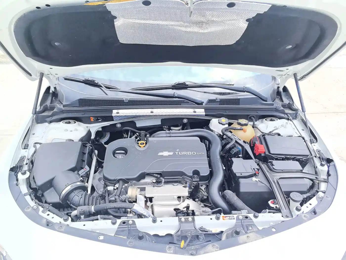 Chevrolet Malibu XL 2022 535T Auto Sharp Dynamic Edition фото 18