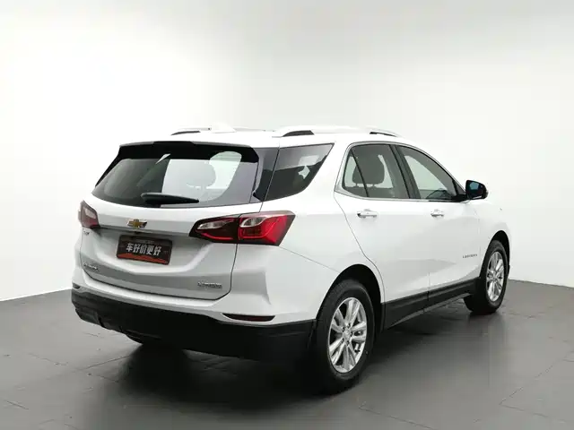 Chevrolet Equinox 2018 535T Automatic Control Edition — фото 2