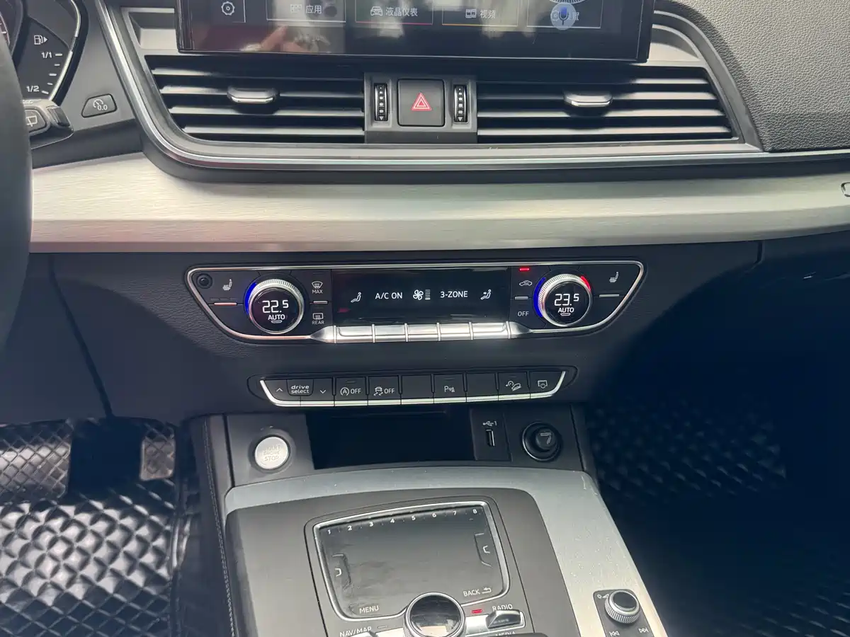 Audi Q5L 2018 40 TFSI Prestige Fashion (China V) фото 14