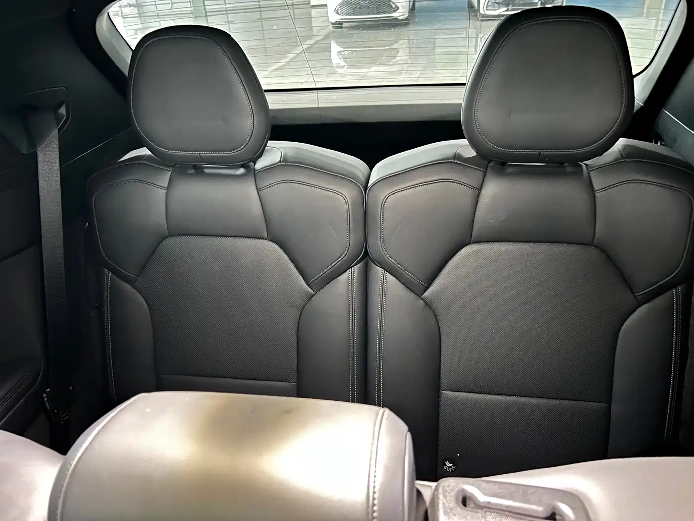 Lynk & Co 09 EM-P 2021 2.0T PHEV Halo 7-Seater фото 26