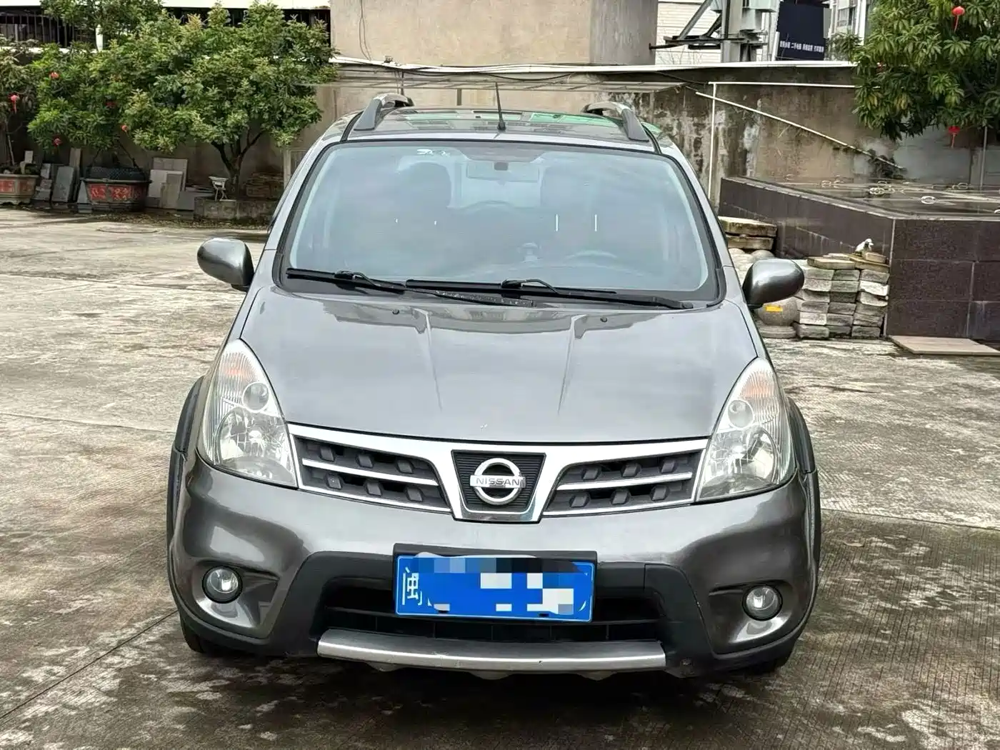 Nissan Livina 2012 2010 Model Joy Edition 1.6L Automatic All-round Type