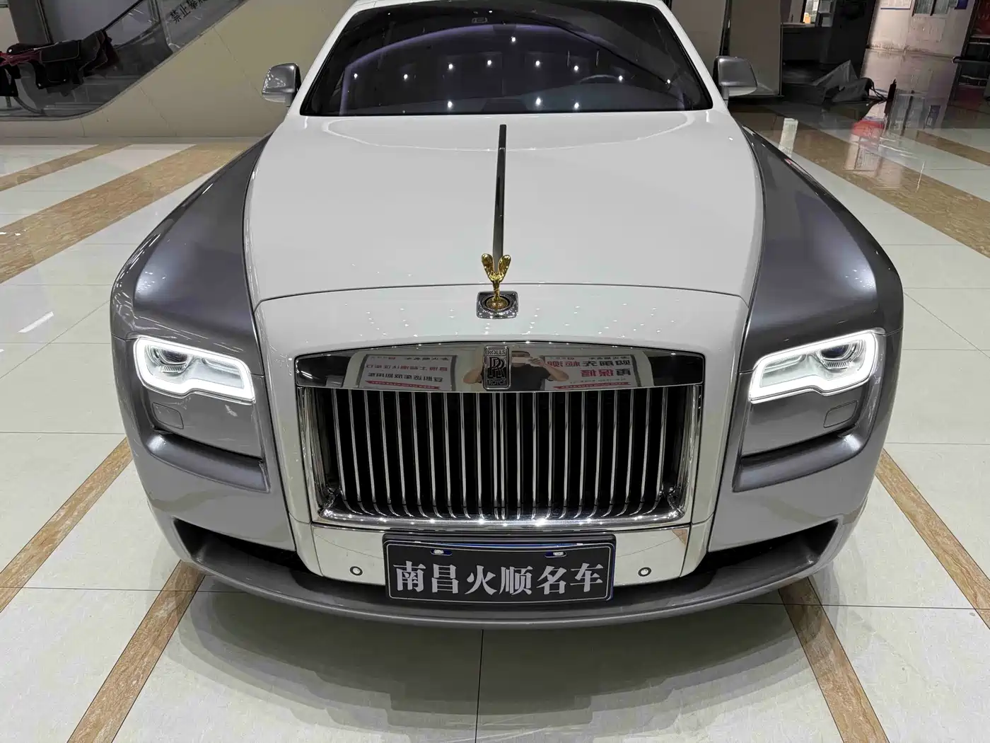 Rolls-Royce Ghost 2012 2010 Model 6.6T Standard